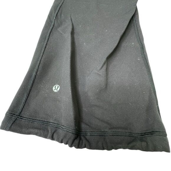Lululemon Cropped Yoga Leggings (10) - Picture 3 of 6